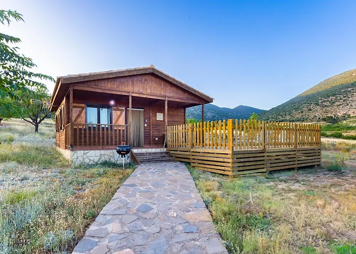 Aldea Los Odres - Cabañas de Madera de 1ª recién Reformadas con Piscina y BBQ Privada Moratalla 
